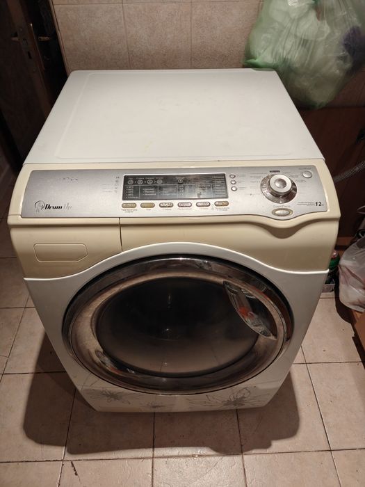 Продам стиральную машину daewoo dc1212 12кг