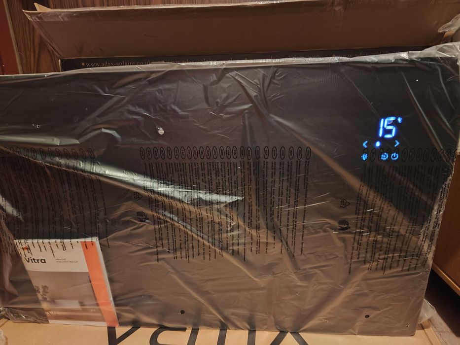 Нов. wifi  конвектор стъклен solaire vitra