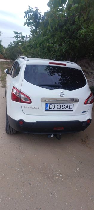Vand Nissan qashqai+2,1/5 disel