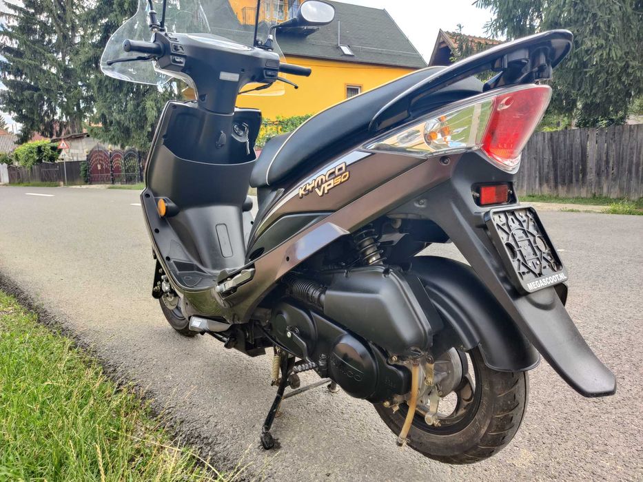 Scuter Kymco VP50 – 4T, doar 3.155 km, stare ca nou.