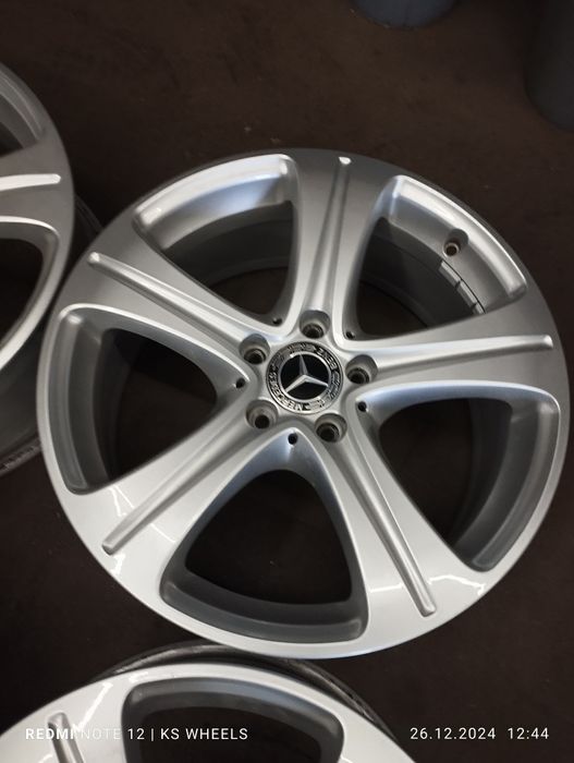 Оригинални Джанти 18 цола за Мерцедес Е класа W213 W212 4бр еднакви.
П
