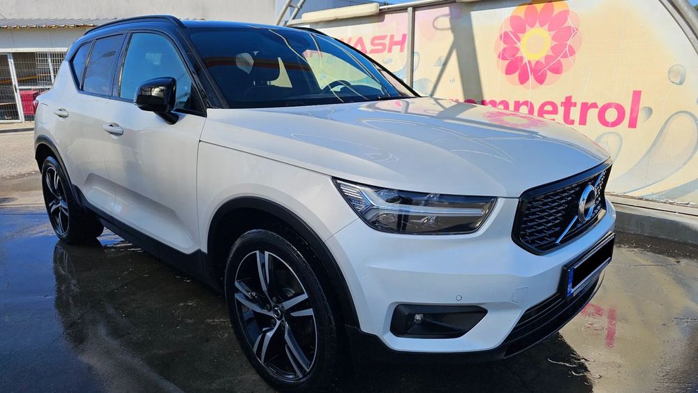 Volvo XC 40 Volvo XC40 D3 AWD R-Design