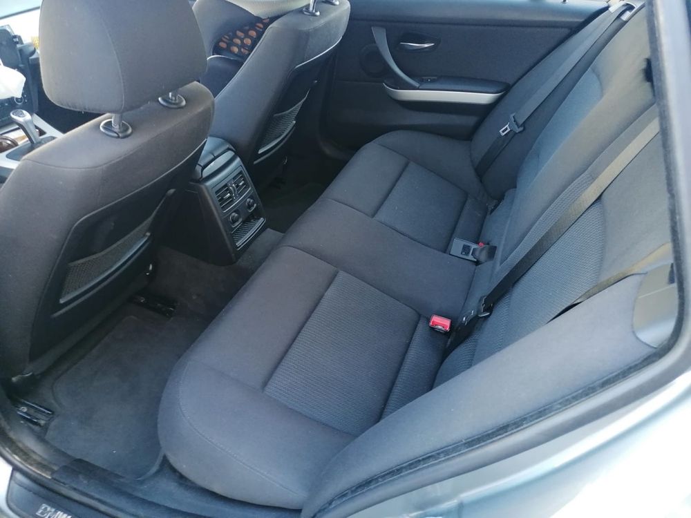 Vand bmw e91 euro5 din 2009 pret 3800euro