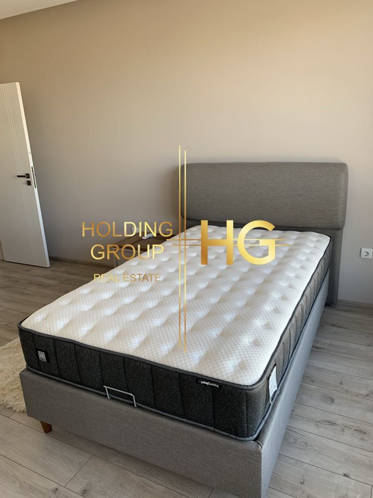 Продава се Тристаен апартамент в Варна, Бриз - 121 кв.м за 2686 €/кв.м - Снимка #11