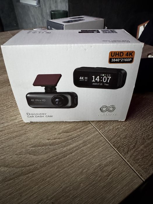 Camera de bord 4k ultra hd fata si 2k spate