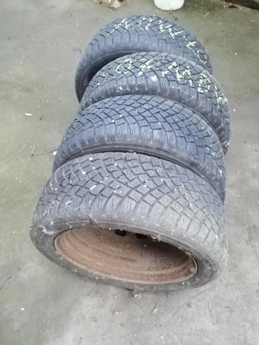 Roti Ford Fiesta 195/50/R15 dot 2019