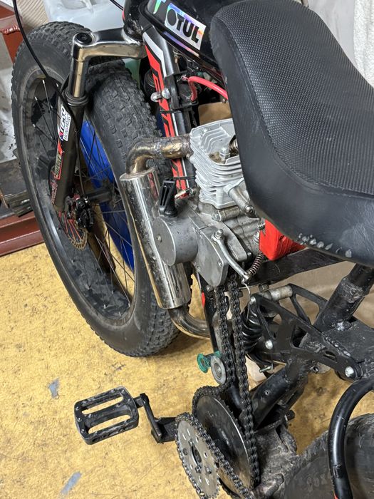 Колело с бензинов двигател 85 куб.