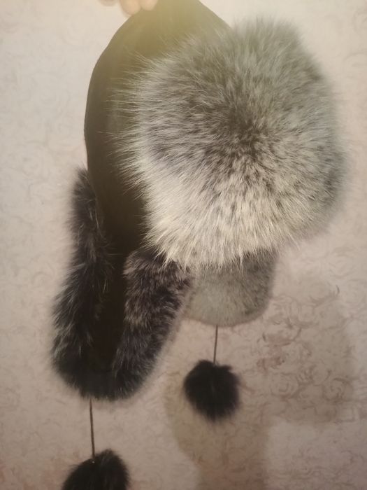 Продам зимнюю шапку