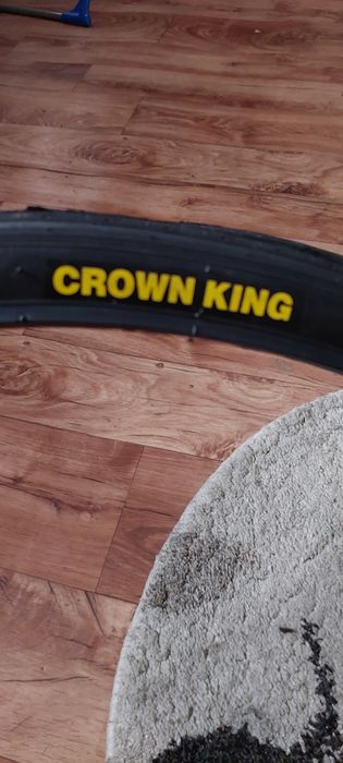 продам покрышки на велосипед и тд.