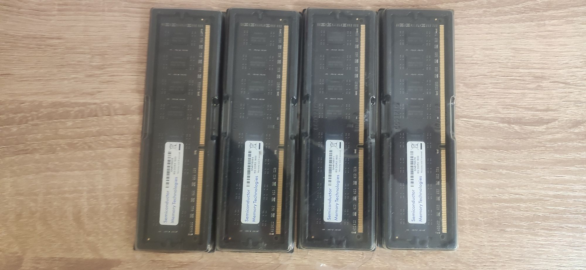 ОЗУ DDR3 4gb 1600MHz