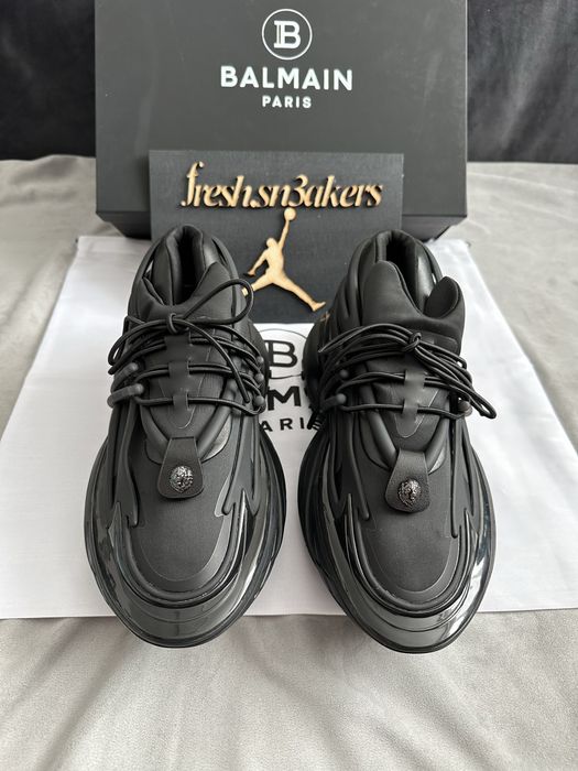 Balmain Unicorn Black size 42