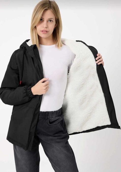 Дамско зелено яке