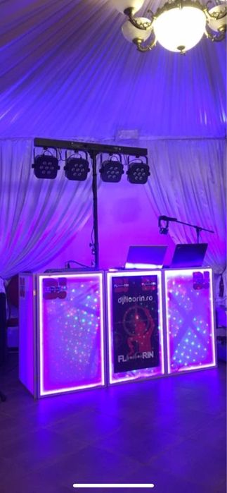 Masca dj si masina de fum greu
