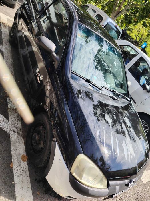 Opel Corsa 1.0  anul 2001