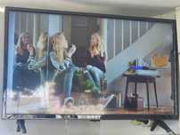 DAEWOO 32" Smart Tv Android