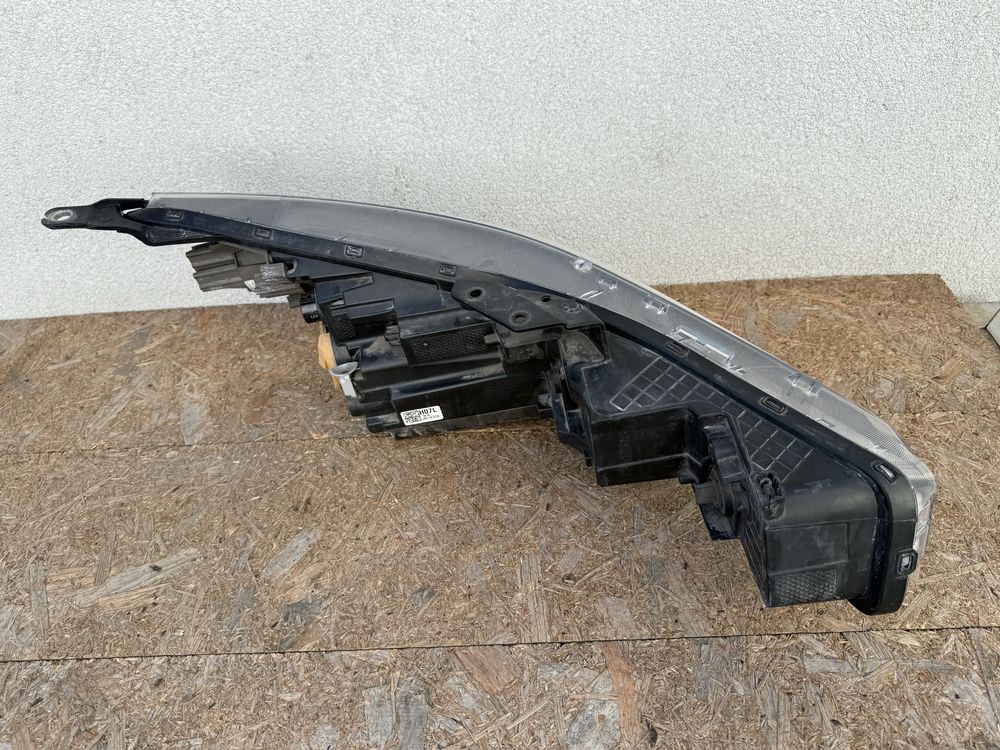Far stanga Hyundai Elantra CN7 2021|2024 Halogen + drl LED Original