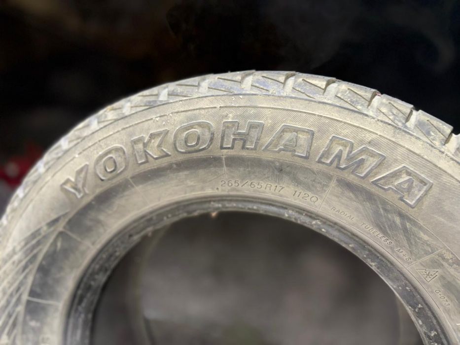 Yokohama почти как новый зимний