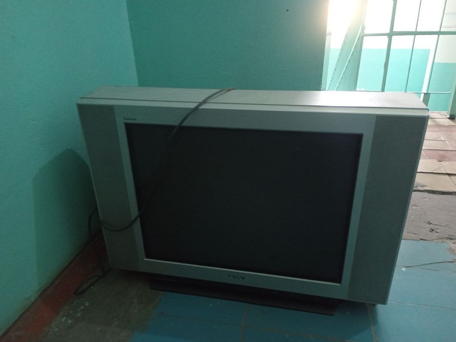Телевизор в хорошем состоянии