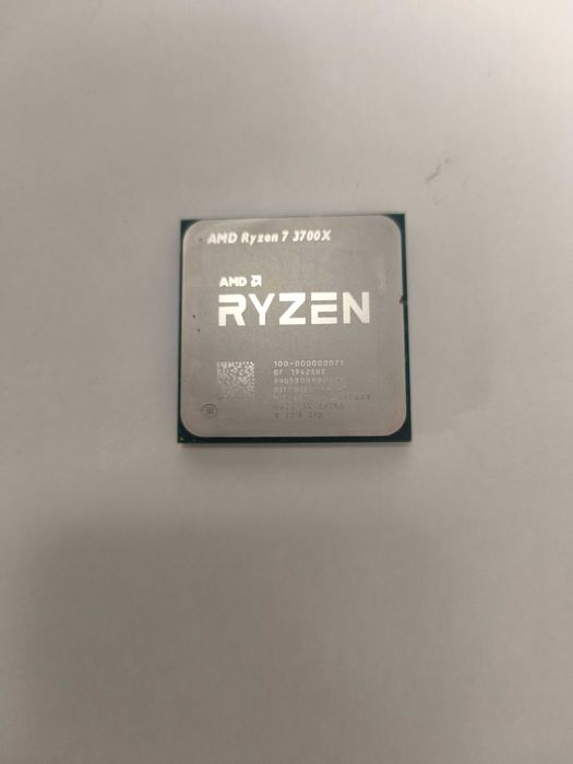 Procesor AMD Ryzen 7 3700X 3.6GHz soket am4 - tray , fara cooler