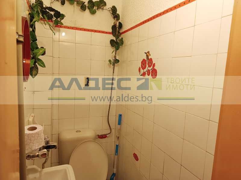 Продава се Тристаен апартамент в София, Славия - 95 кв.м за 3137 €/кв.м - Снимка #11