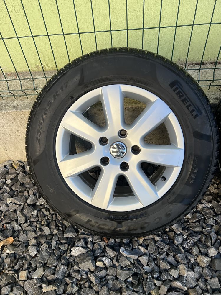 Jante + anvelope Touareg R 17  5x130