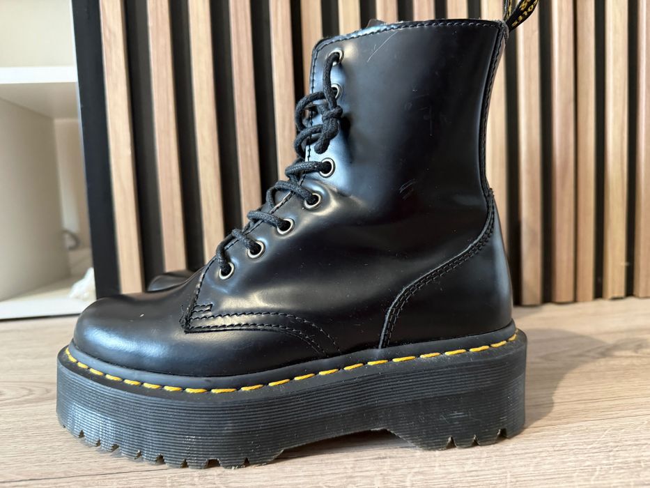 Кубинки Dr. MARTENS  Jadon