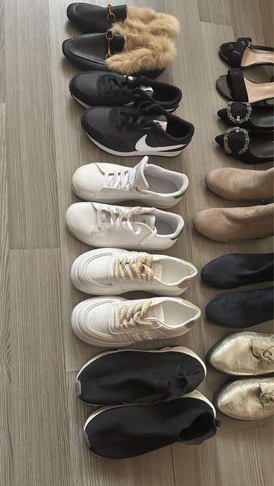 Vand papuci de dama marime 35