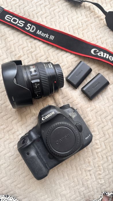 Продам Canon Mark lll ( кенон марк 3) обьектив canon 24 105