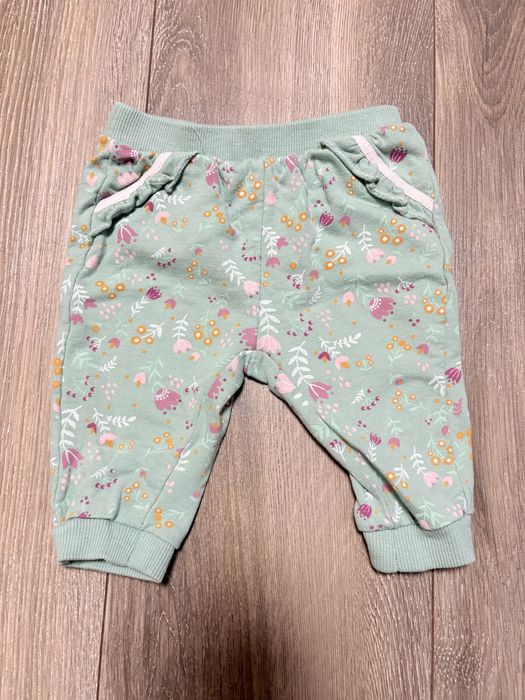 Лот бебешки дрехи