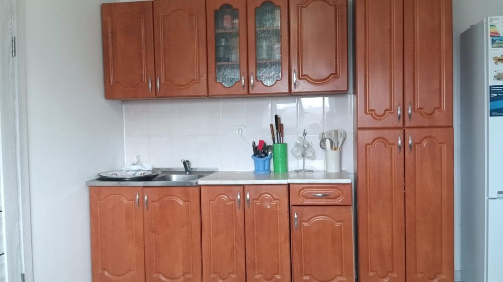 Продам кухню/Кухонные шкафы