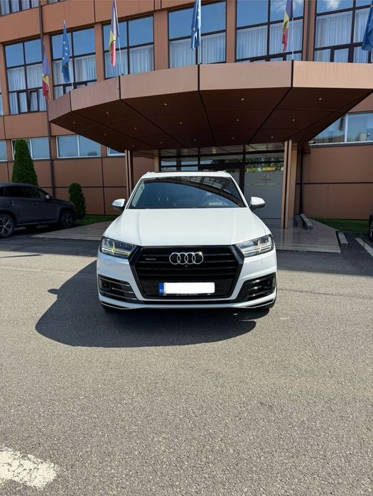 Audi Q7 Primul proprietar în România / Stare perfectă