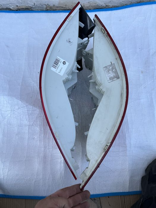 Stopuri stânga dreapta skoda superb.2z