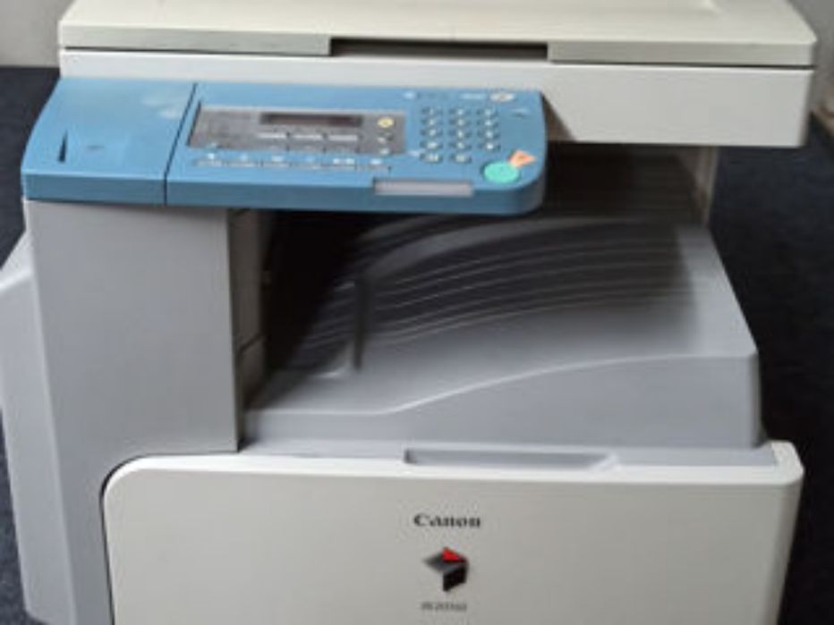 Продам копировальный аппарат Canon IR2016j формат А3