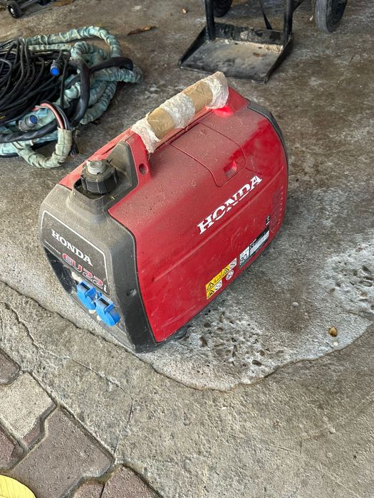 Generator honda eu22i