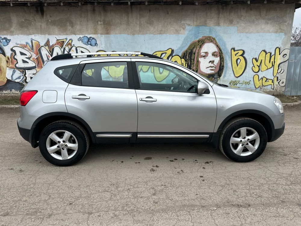 Nissan Qashqai 1.6i