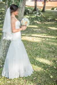 Булчинска / сватбена рокля