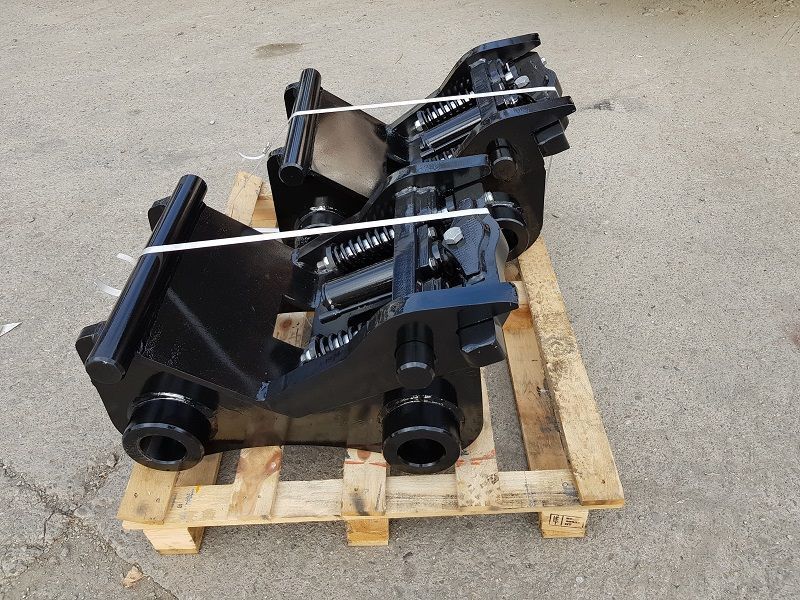 Caterpillar 428f2 Cupla rapida mecanica buldoexcavator