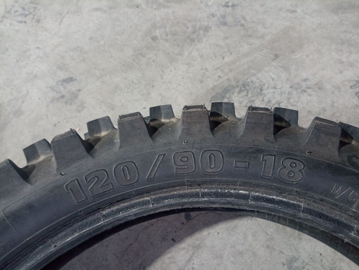 O anvelopa "cross" de spate ca si noua Mitas 120/90 R18 dot 0322