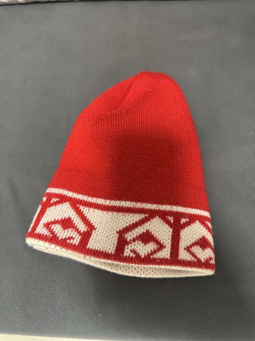 Шапка Bisen продается!!!