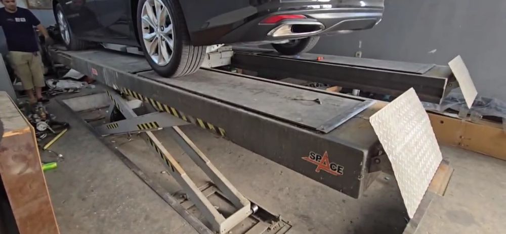 Подёмник развал подъемник ножничный 5тонна