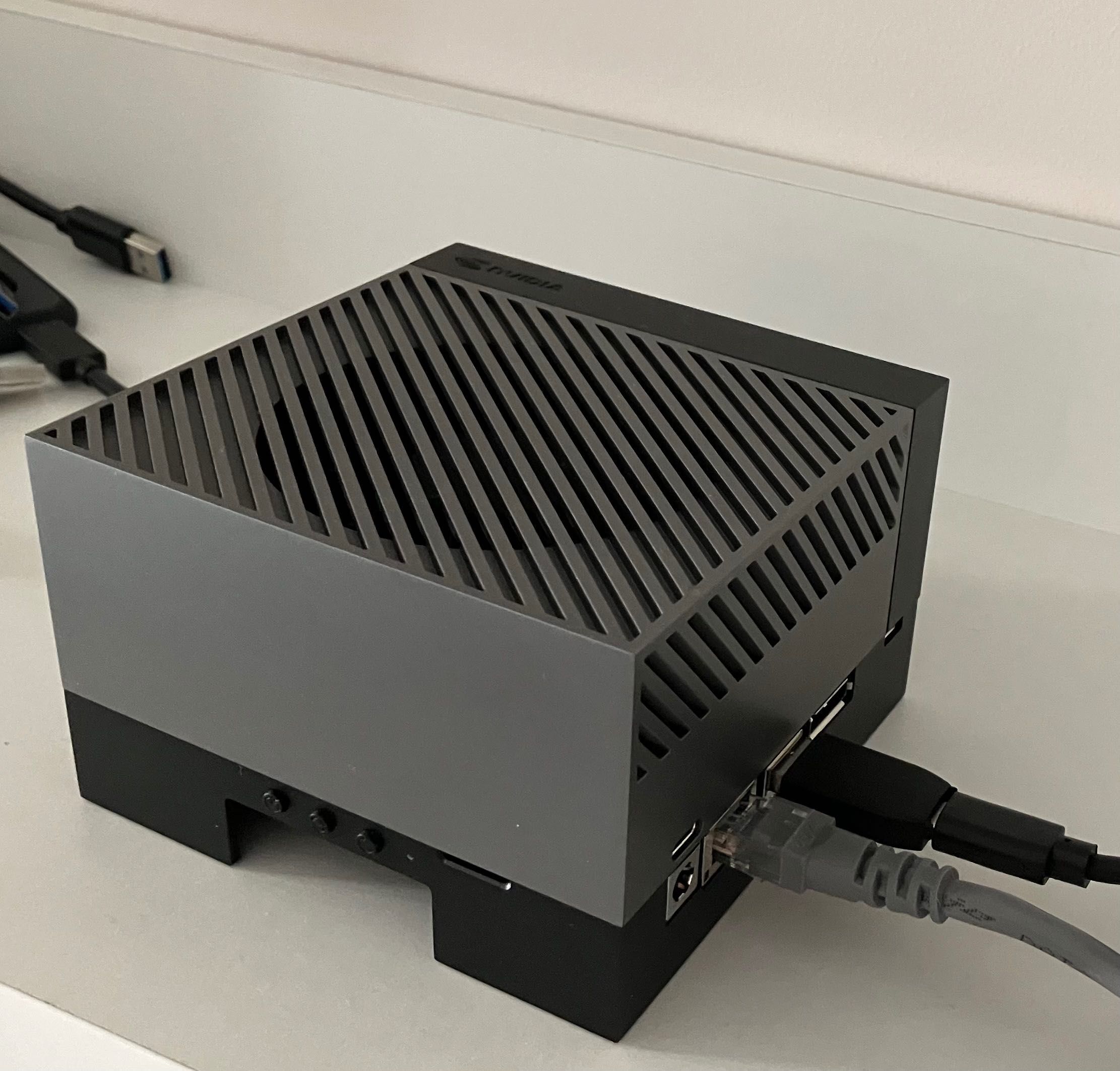 NVIDIA Jetson Orin AGX 64GB RAM - за Edge AI/Machine Learning