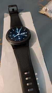 Vând smartwatch s3 frontier