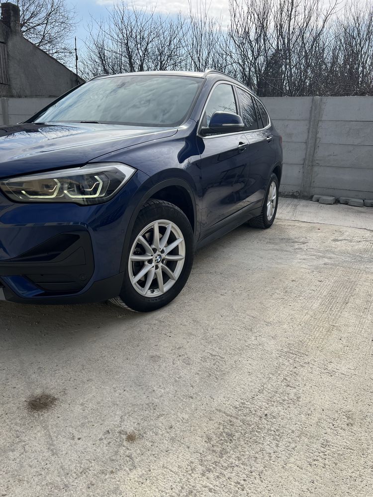 Vand Bmw X1 sDrive Posibilitate rate/ Pret 18500