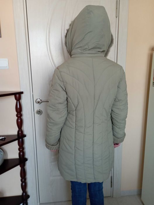 Дамско зимно яке.