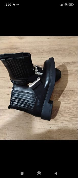 Дамски нови боти