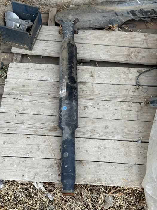 Редуктор, кардан, бак все от мерседес 221 дизеля