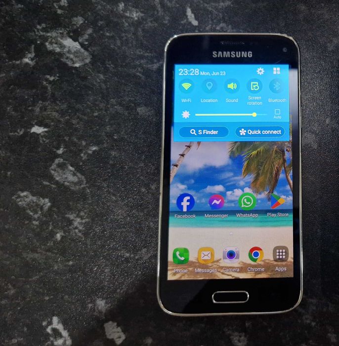 Vand Telefon Samsung S5 mini cu 4G/LTE !!Liber Retea!! la 100lei