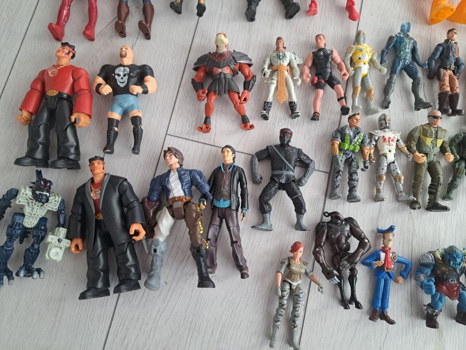 Figurine omuleti personaje hasbro marvel soldati jucarii