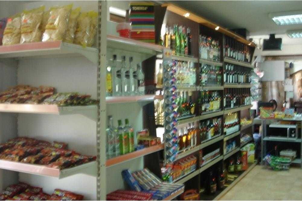 Дава се под наем Магазин в к.к. Пампорово - 77 кв.м за 18000 € - Снимка #1