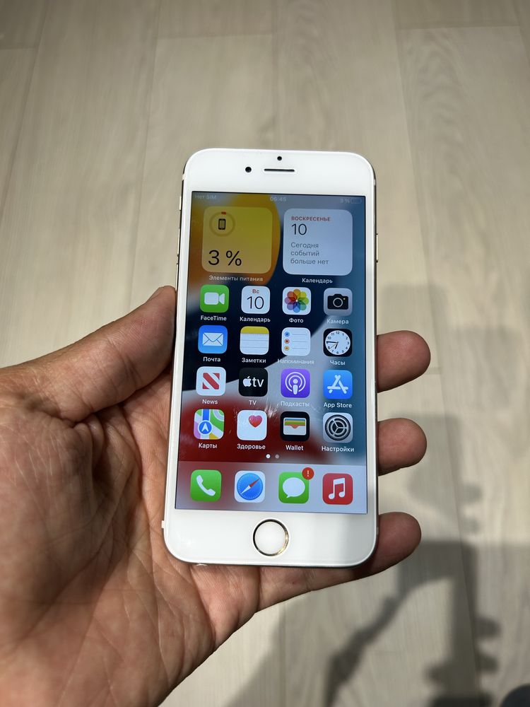 Айфон 6S в отлином состояний